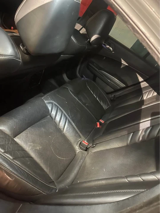2019 Parts & Memorabilia Seats & Interior - Image 2 of 5