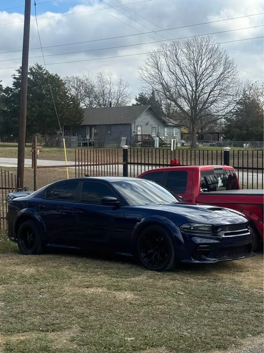 2016 Dodge Charger 7th Gen - Image 3 of 5