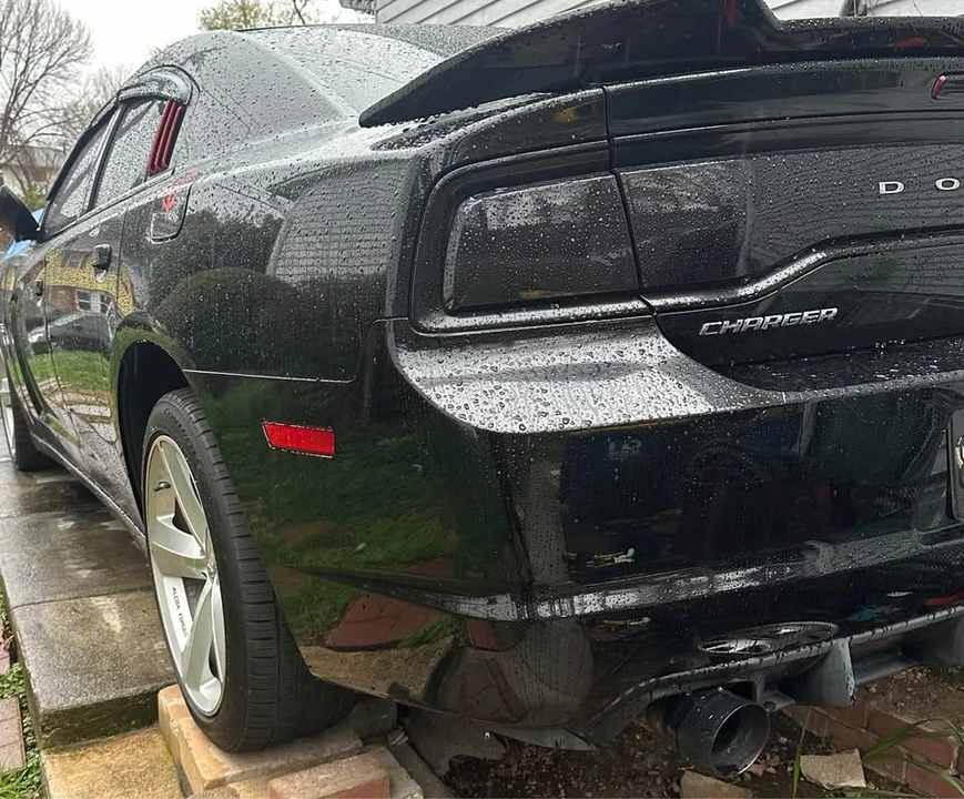 2012 Dodge Charger 7th Gen - Image 4 of 8