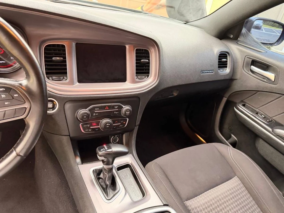2023 Dodge Charger 7th Gen - Image 7 of 13