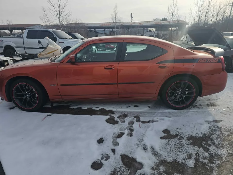 2007 Dodge Charger 6th Gen - Image 2 of 2
