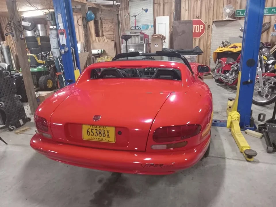 1994 Dodge Viper 1st Gen - Image 5 of 5