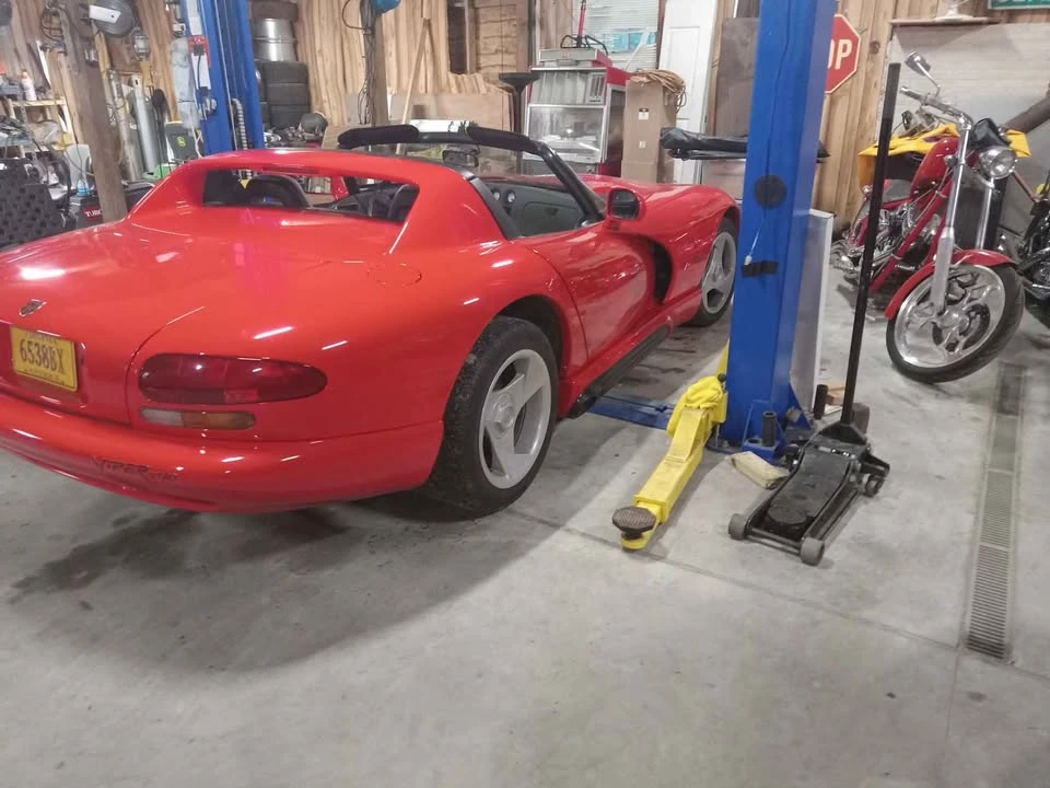 1994 Dodge Viper 1st Gen - Image 2 of 5
