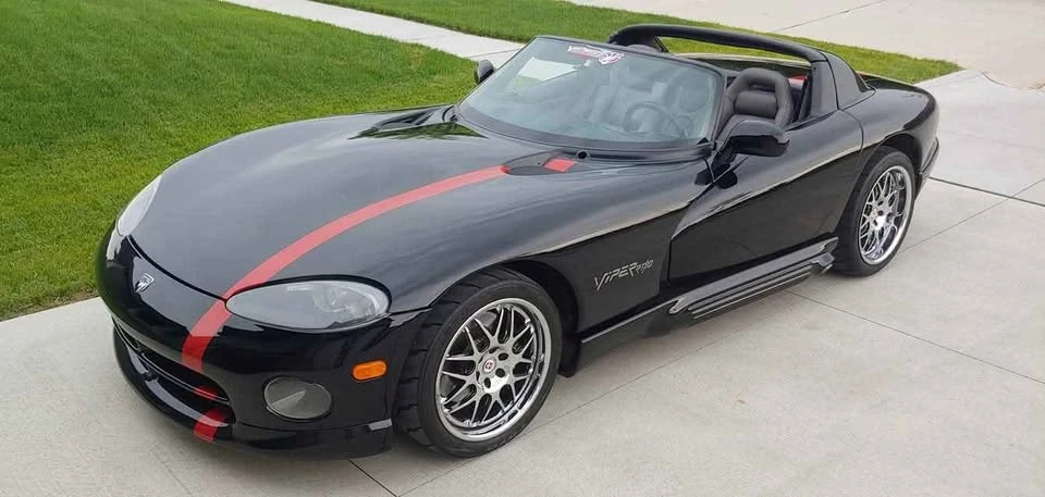 Dodge Viper - Image 3 of 8