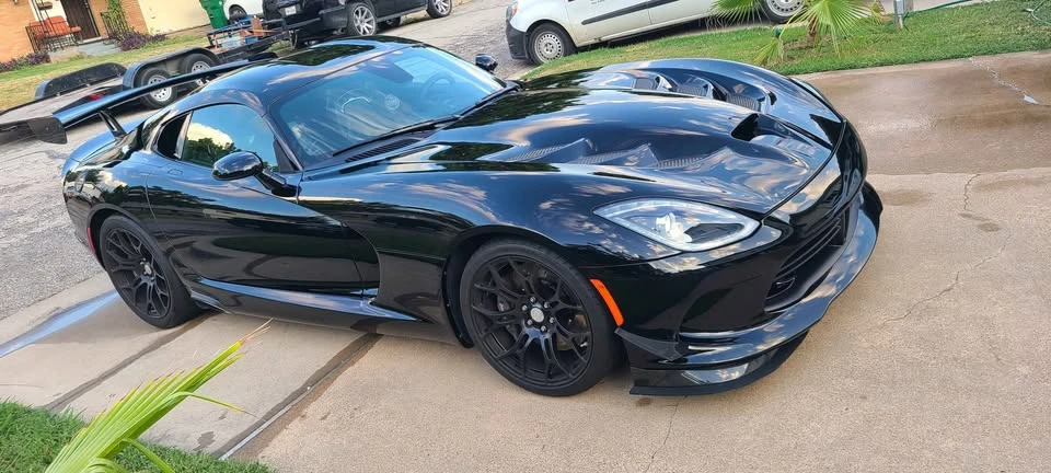 2016 Dodge Viper 5th Gen - Image 2 of 6