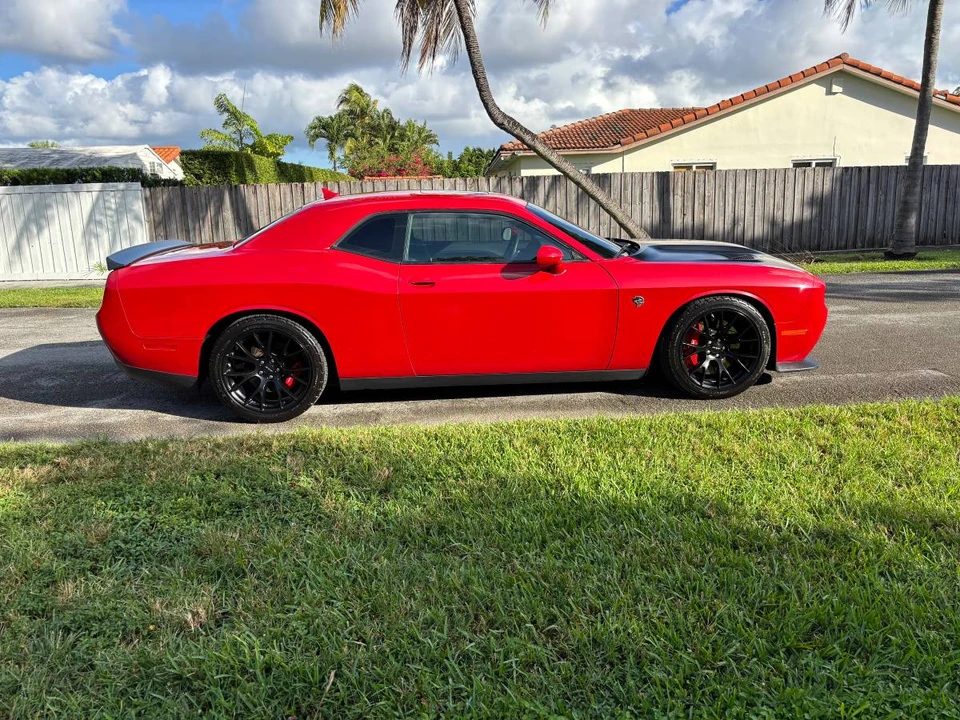 2018 Dodge Challenger SRT Hellcat 3rd Gen - Image 2 of 9