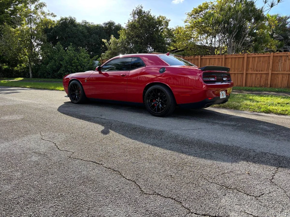 2018 Dodge Challenger SRT Hellcat 3rd Gen - Image 3 of 9