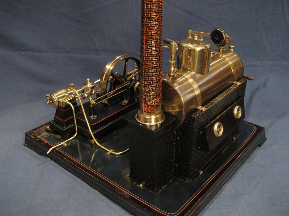 1925 Parts & Memorabilia Scale Models - Image 5 of 8