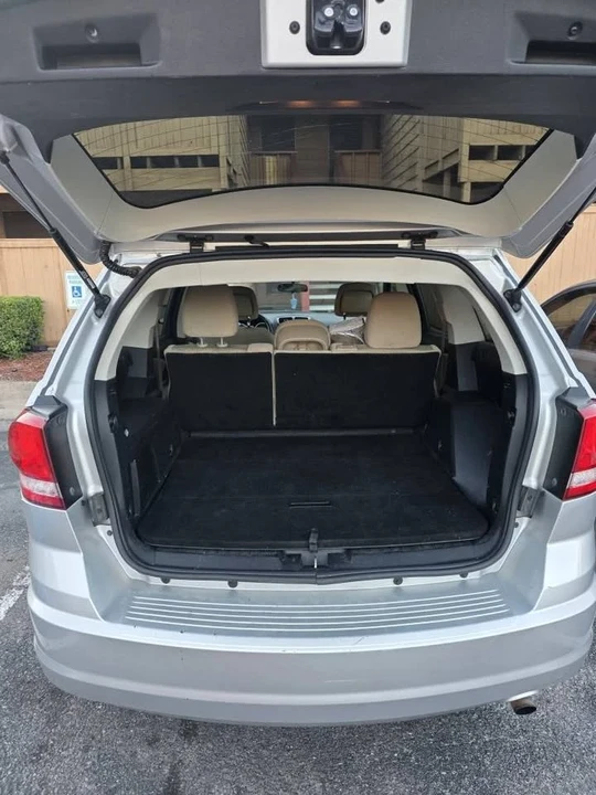 2011 Dodge Journey - Image 8 of 8
