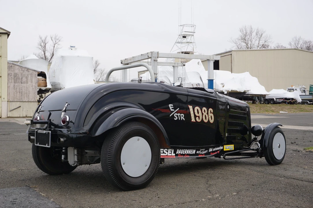 Ford Hot Rod - Image 11 of 31