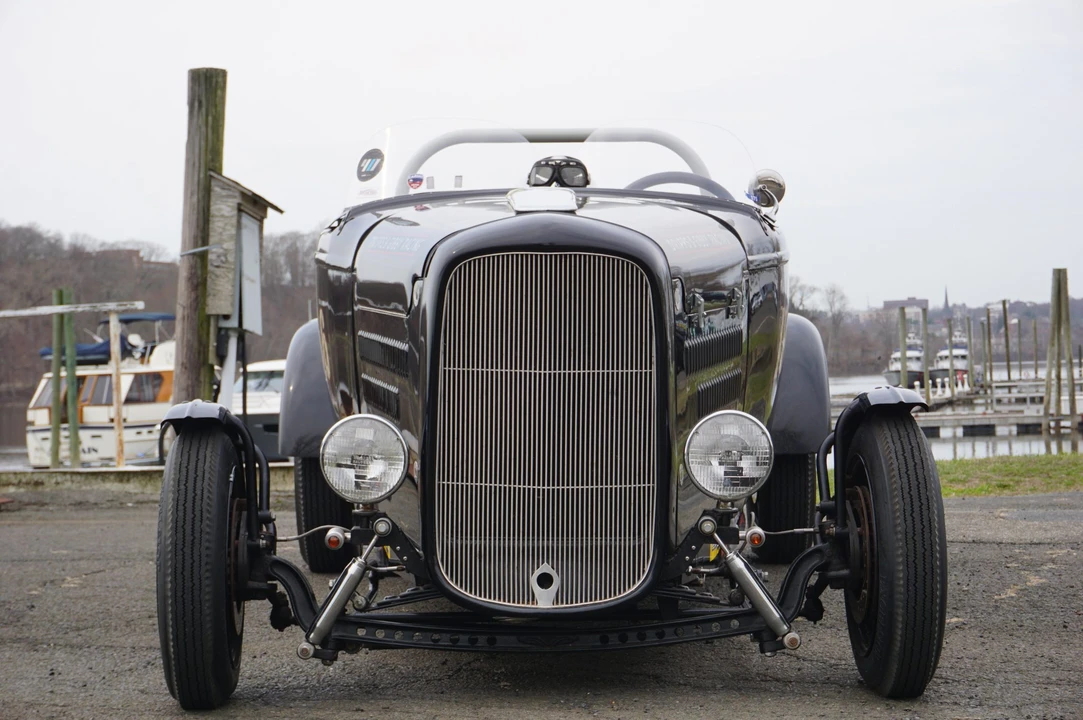 Ford Hot Rod - Image 17 of 31