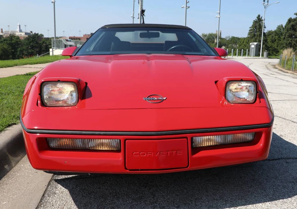 1987 Chevrolet Corvette C4 - Image 6 of 15