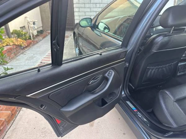 2001 BMW E39 M5 - Image 8 of 21
