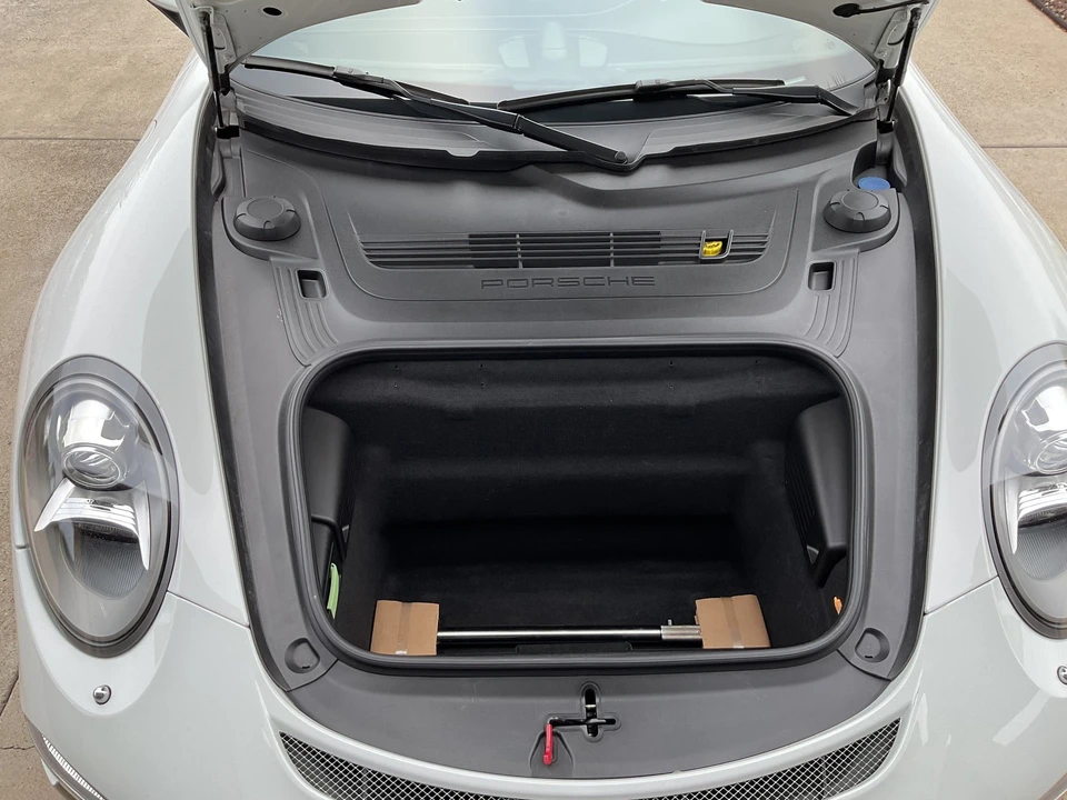 2015 Porsche 991 GT3 - Image 19 of 31