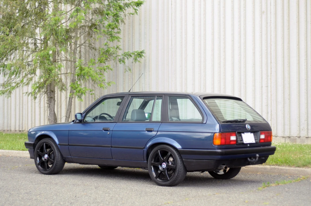 1991 BMW E30 3 Series - Image 7 of 31