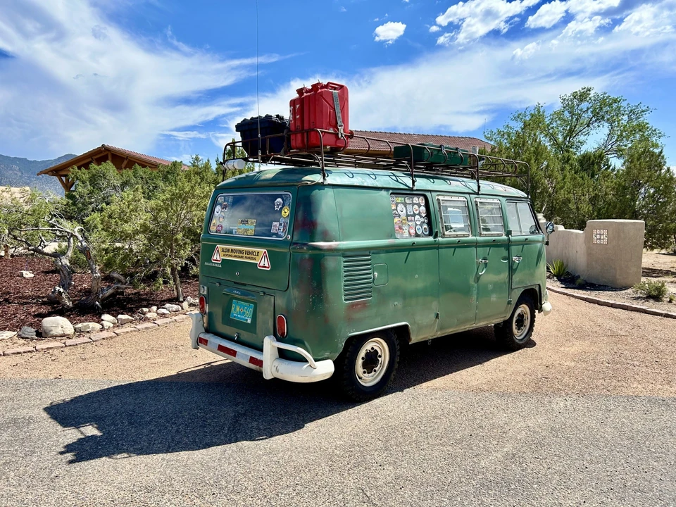 1966 Volkswagen Split-Window Camper - Image 4 of 31