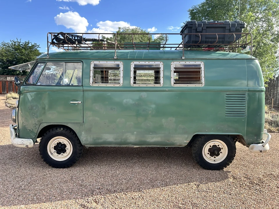 1966 Volkswagen Split-Window Camper - Image 18 of 31