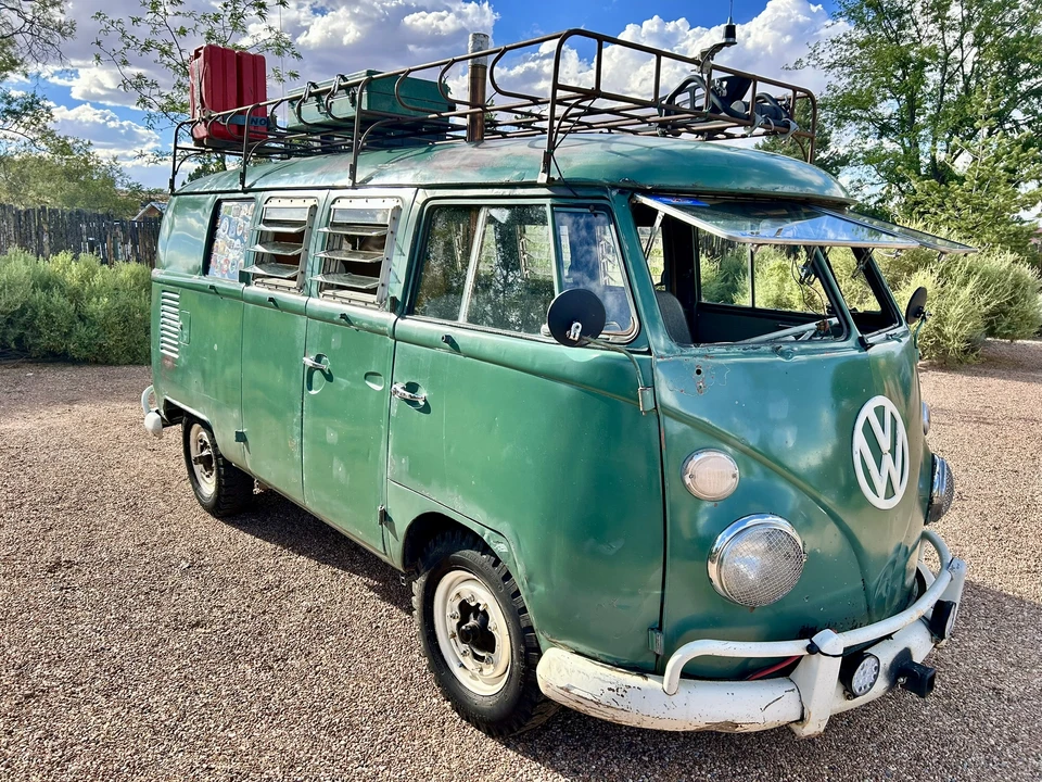 1966 Volkswagen Split-Window Camper - Image 13 of 31