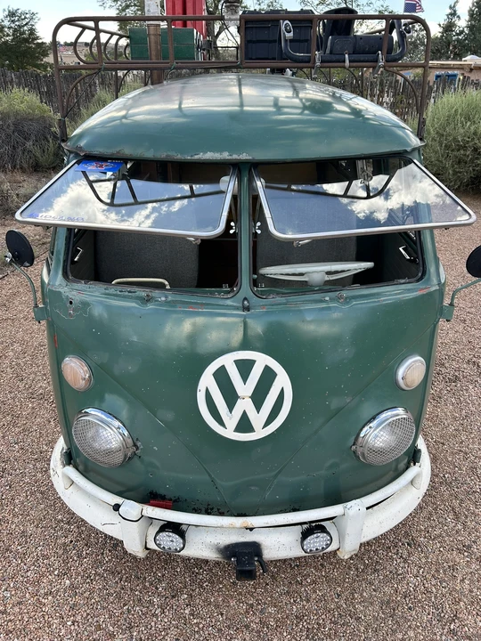 1966 Volkswagen Split-Window Camper - Image 11 of 31