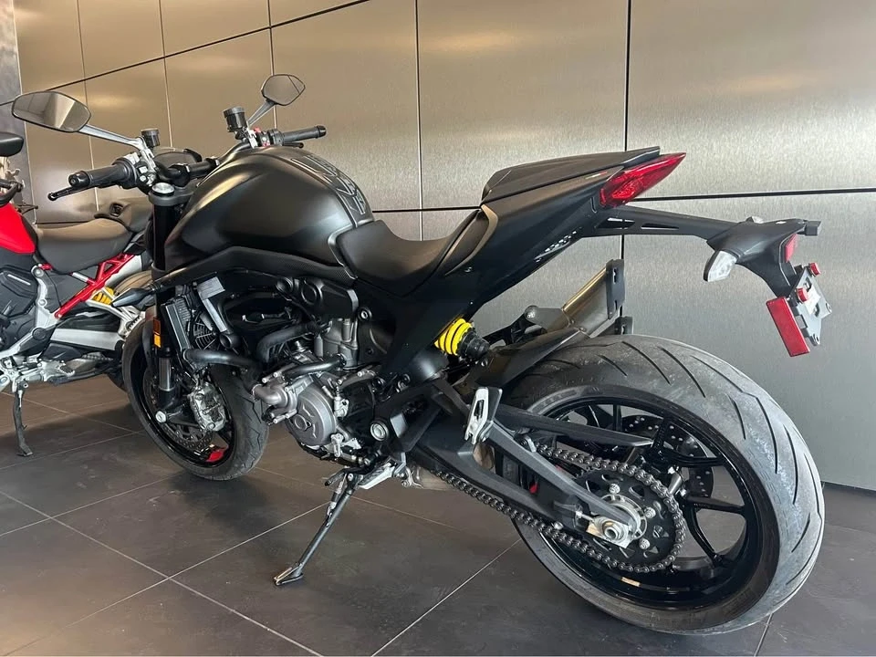 2022 Ducati Monster - Image 3 of 4