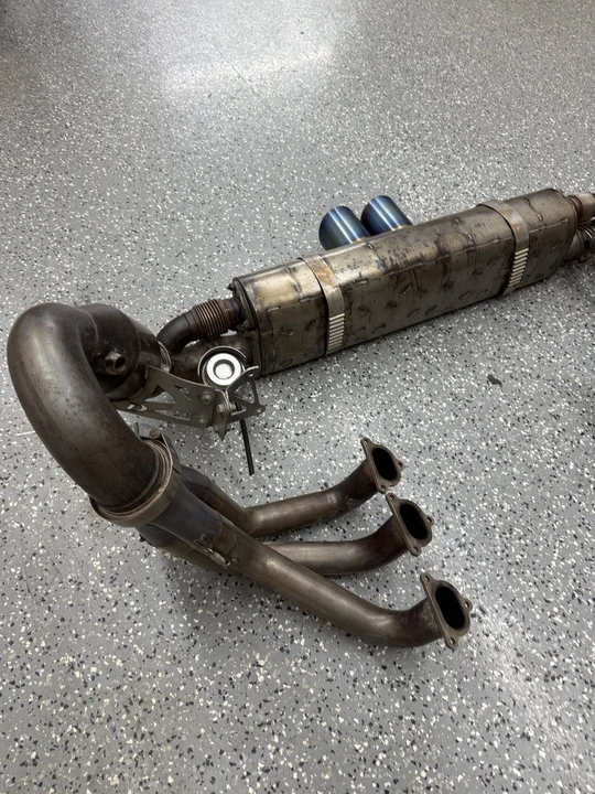 Parts & Memorabilia Mechanical Components - Image 3 of 7