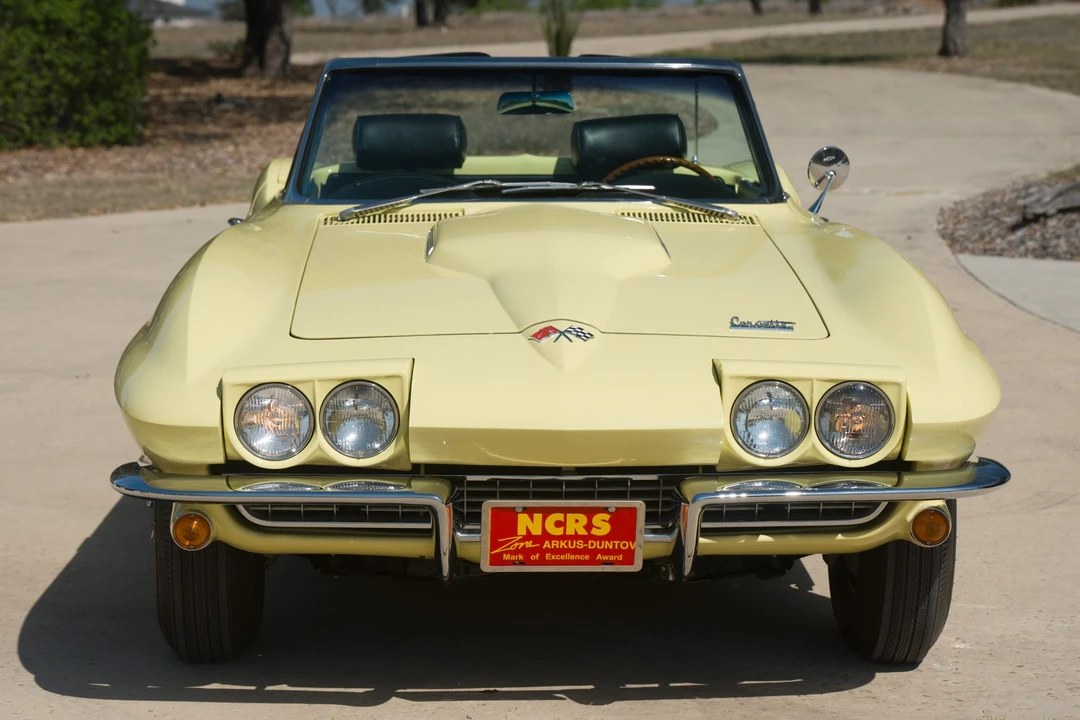 1966 Chevrolet Corvette C2 - Image 11 of 31