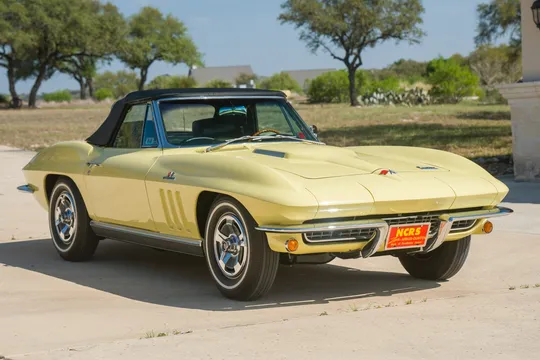 1966 Chevrolet Corvette Convertible L36 427/390 4-Speed