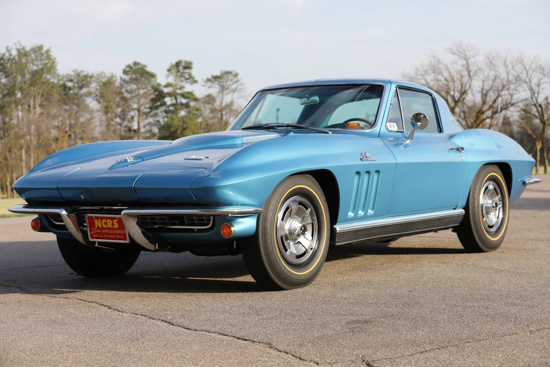 1966 Chevrolet Corvette C2 - Image 2 of 31