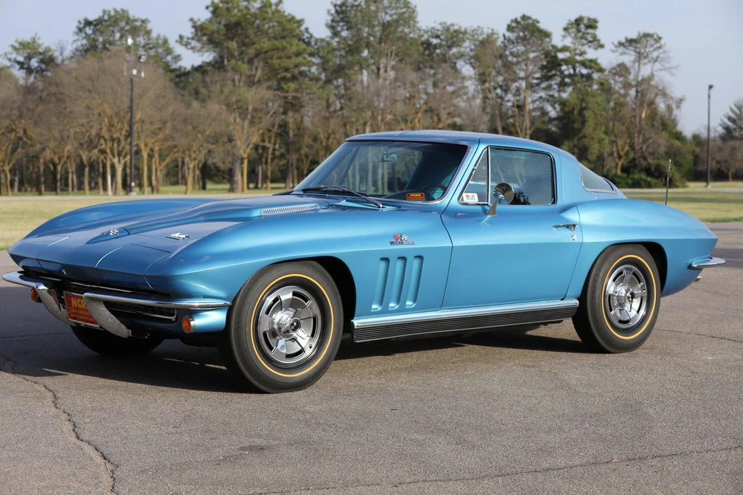 1966 Chevrolet Corvette C2 - Image 27 of 31