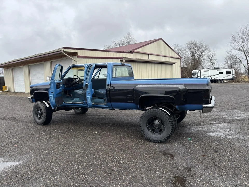 1988 Chevrolet C/K 3rd Gen - Image 11 of 31