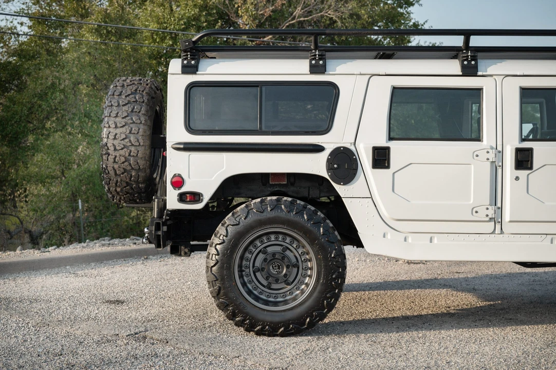 1993 Hummer Hummer H1 - Image 9 of 31