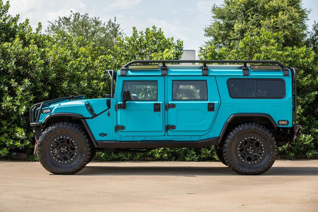 2000 Hummer Hummer H1 - Image 2 of 31
