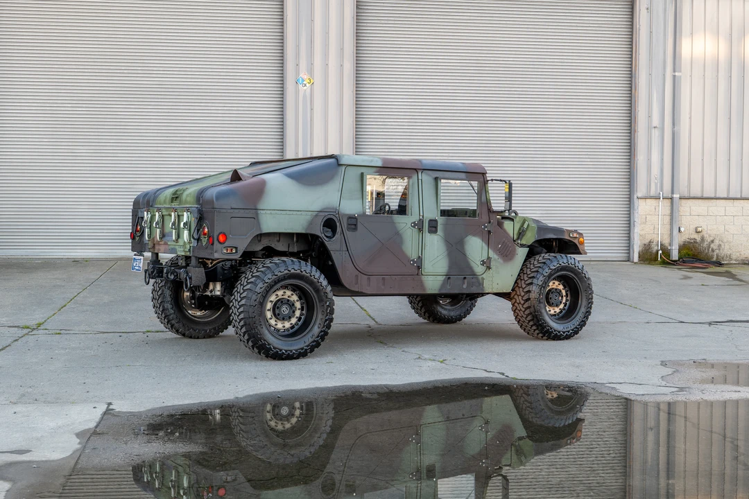 2001 Hummer HMMWV - Image 14 of 31