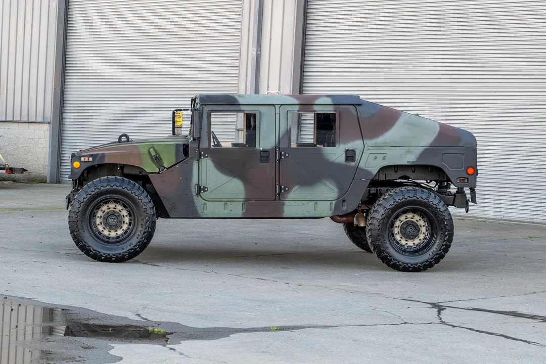 2001 Hummer HMMWV - Image 27 of 31