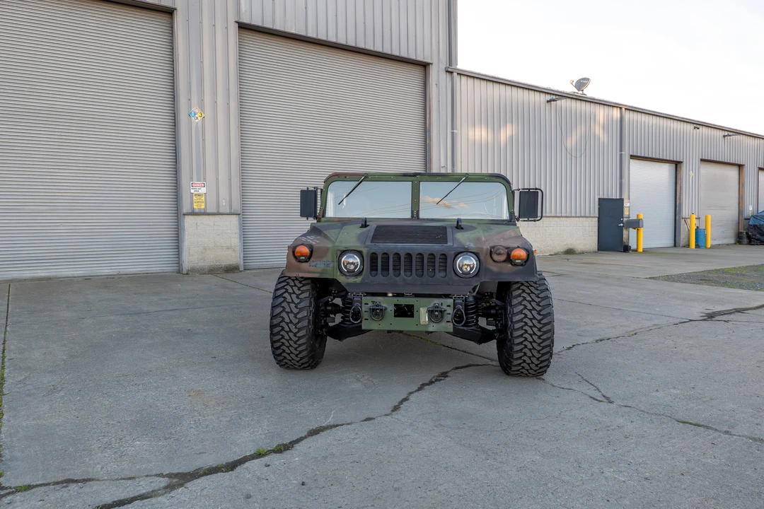 2001 Hummer HMMWV - Image 5 of 31