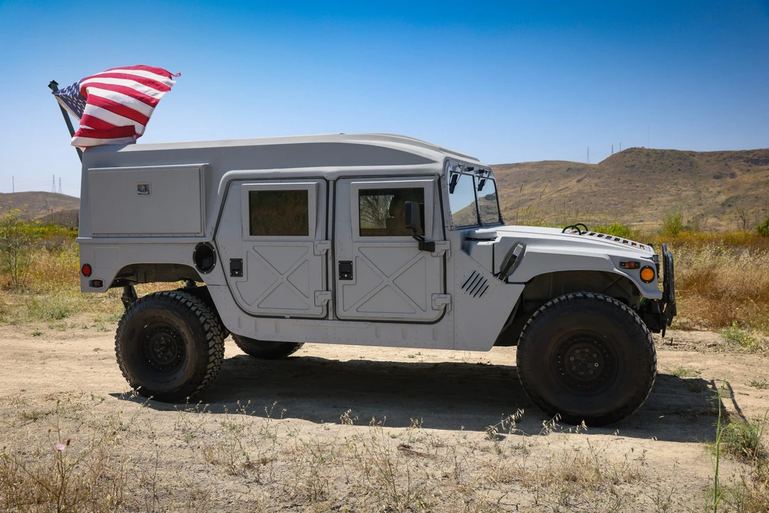 2003 Hummer HMMWV - Image 17 of 31