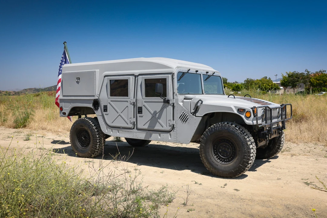 2003 Hummer HMMWV - Image 15 of 31