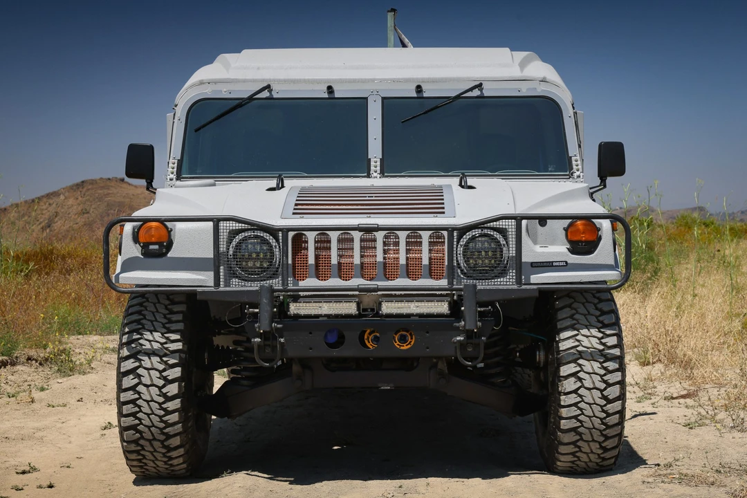2003 Hummer HMMWV - Image 6 of 31