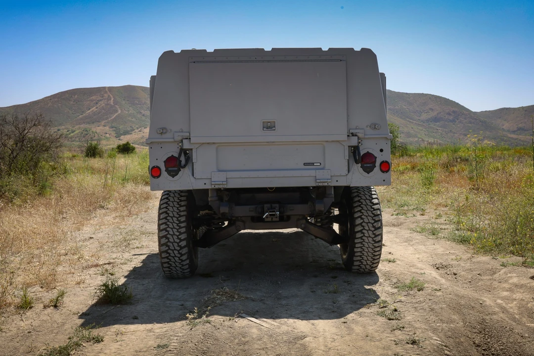 2003 Hummer HMMWV - Image 27 of 31