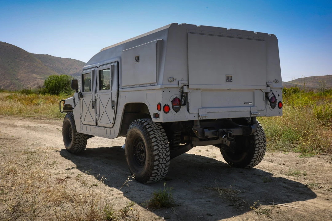 2003 Hummer HMMWV - Image 31 of 31