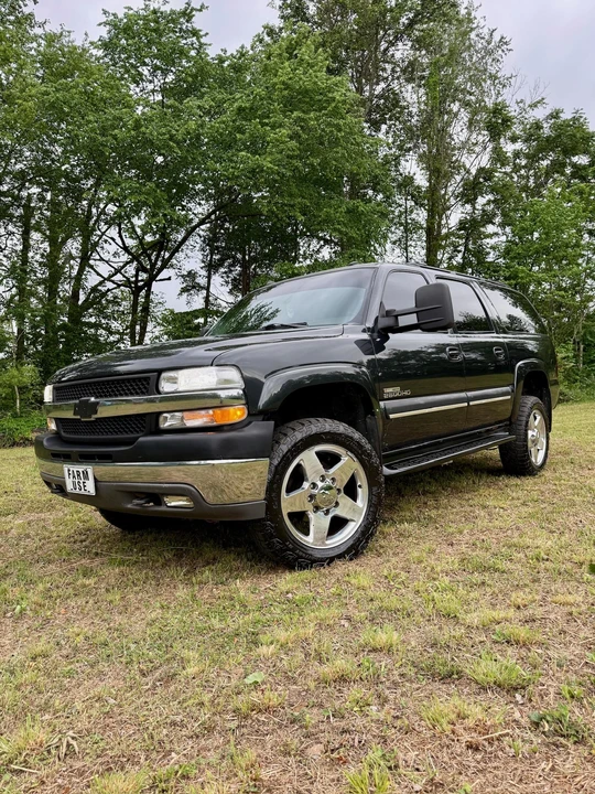 2003 Chevrolet Suburban 9th Gen - Image 7 of 31