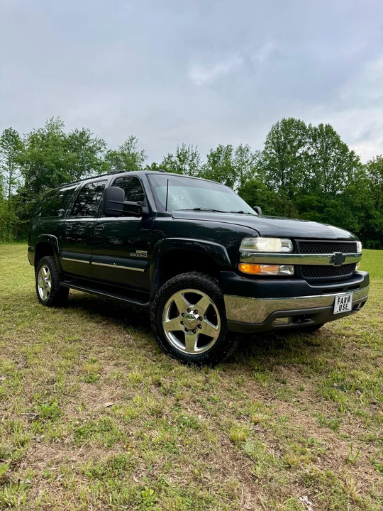 2003 Chevrolet Suburban 9th Gen - Image 20 of 31