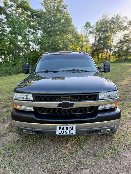 2003 Chevrolet Suburban 9th Gen - Image 16 of 31
