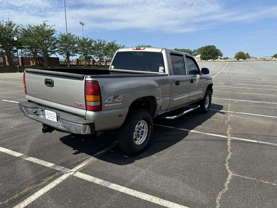 2003 GMC Sierra Heavy Duty 2nd Gen - Image 6 of 31