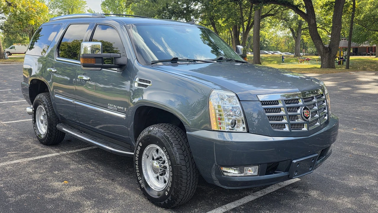 2008 Cadillac Escalade & EXT 3rd Gen - Image 7 of 31
