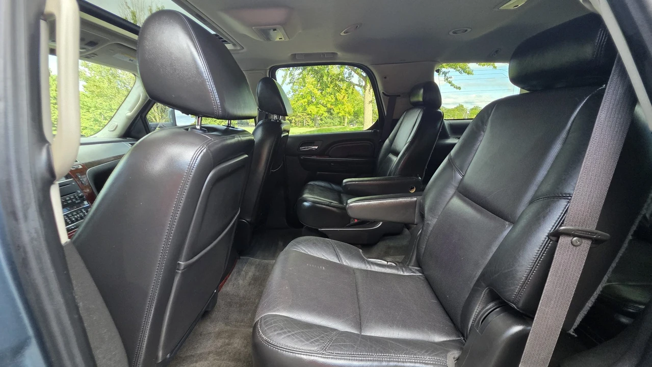 2008 Cadillac Escalade & EXT 3rd Gen - Image 31 of 31