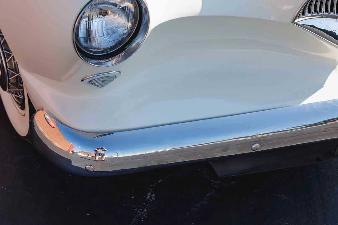 1954 Kaiser Darrin - Image 23 of 31