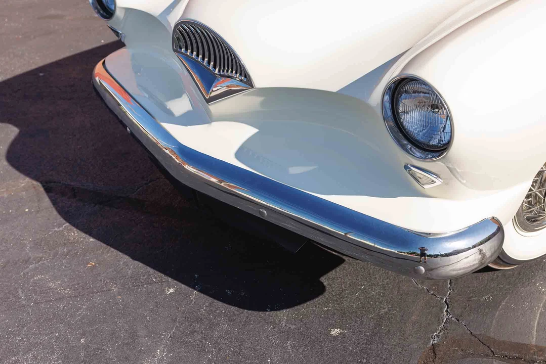 1954 Kaiser Darrin - Image 24 of 31