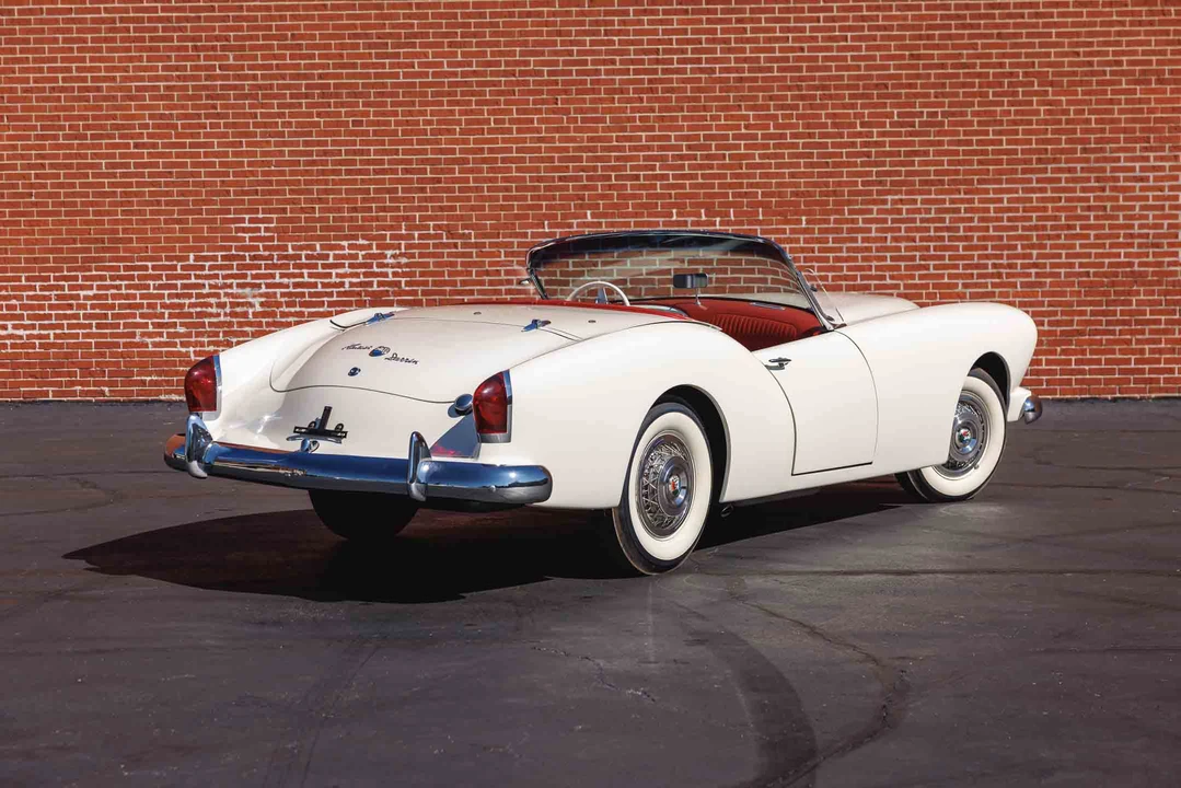 1954 Kaiser Darrin - Image 9 of 31
