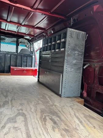 2001 Ford Econoline Van - Image 8 of 11